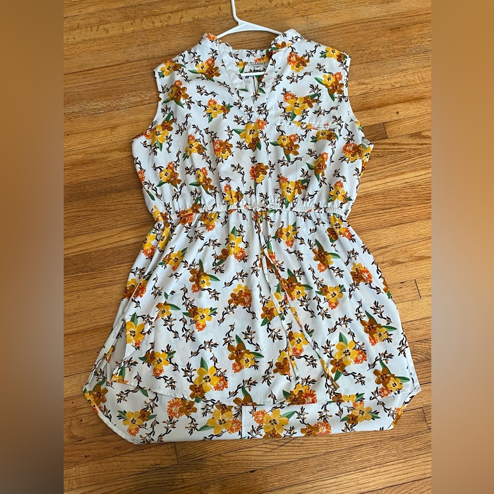 2XL Sleeveless floral top